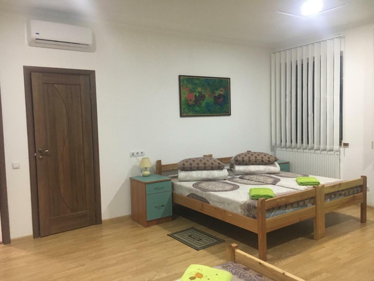 فندق Alekselena Malekhuv المظهر الخارجي الصورة